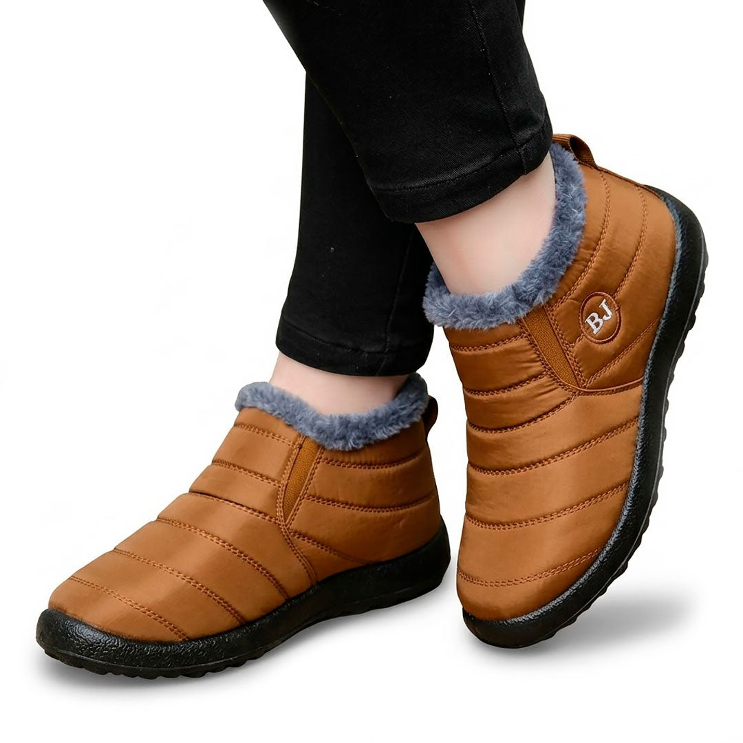 Women's Fleece-Lined Winter Puffer Boots Corvine