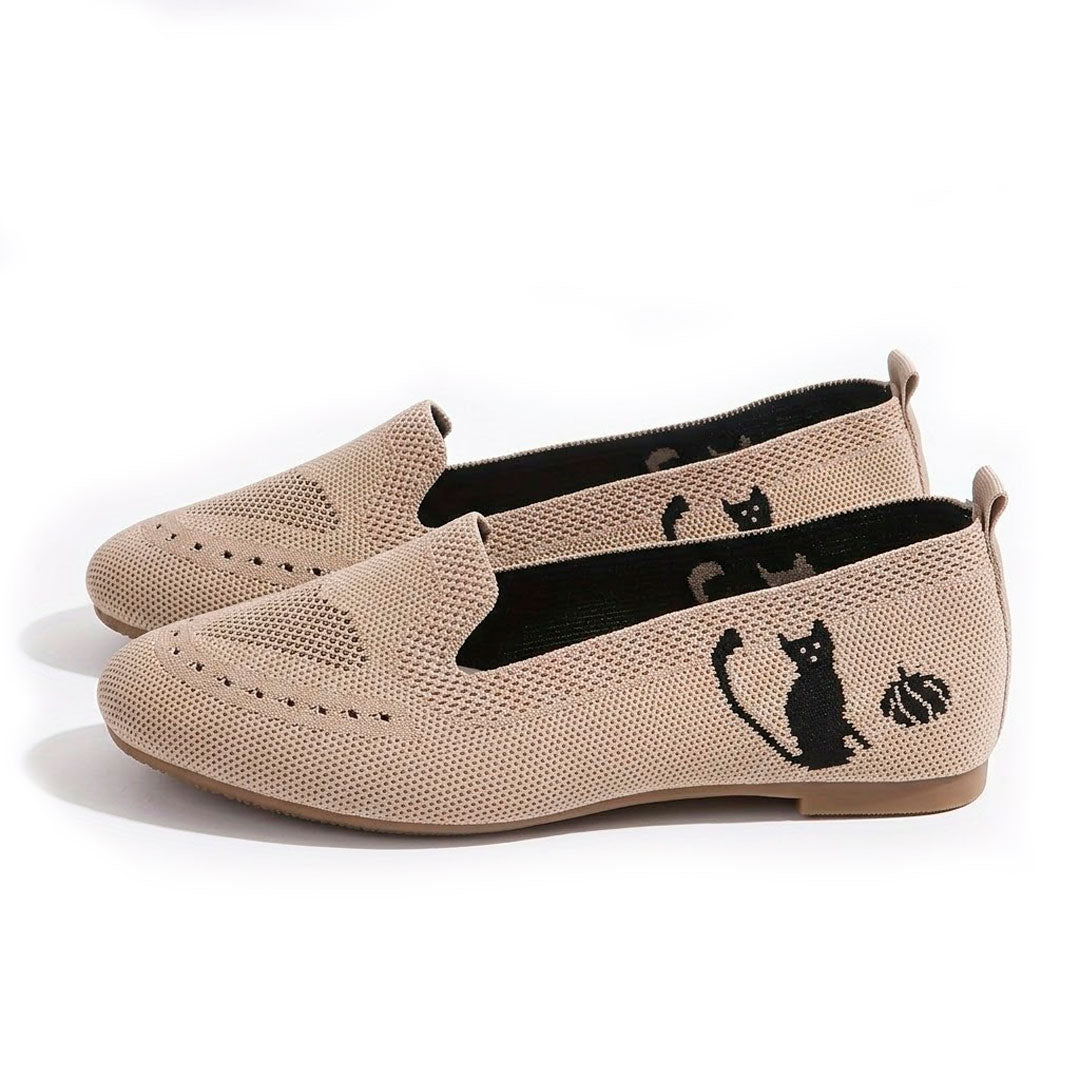Women's Cat Motif Knit Loafers Corvine