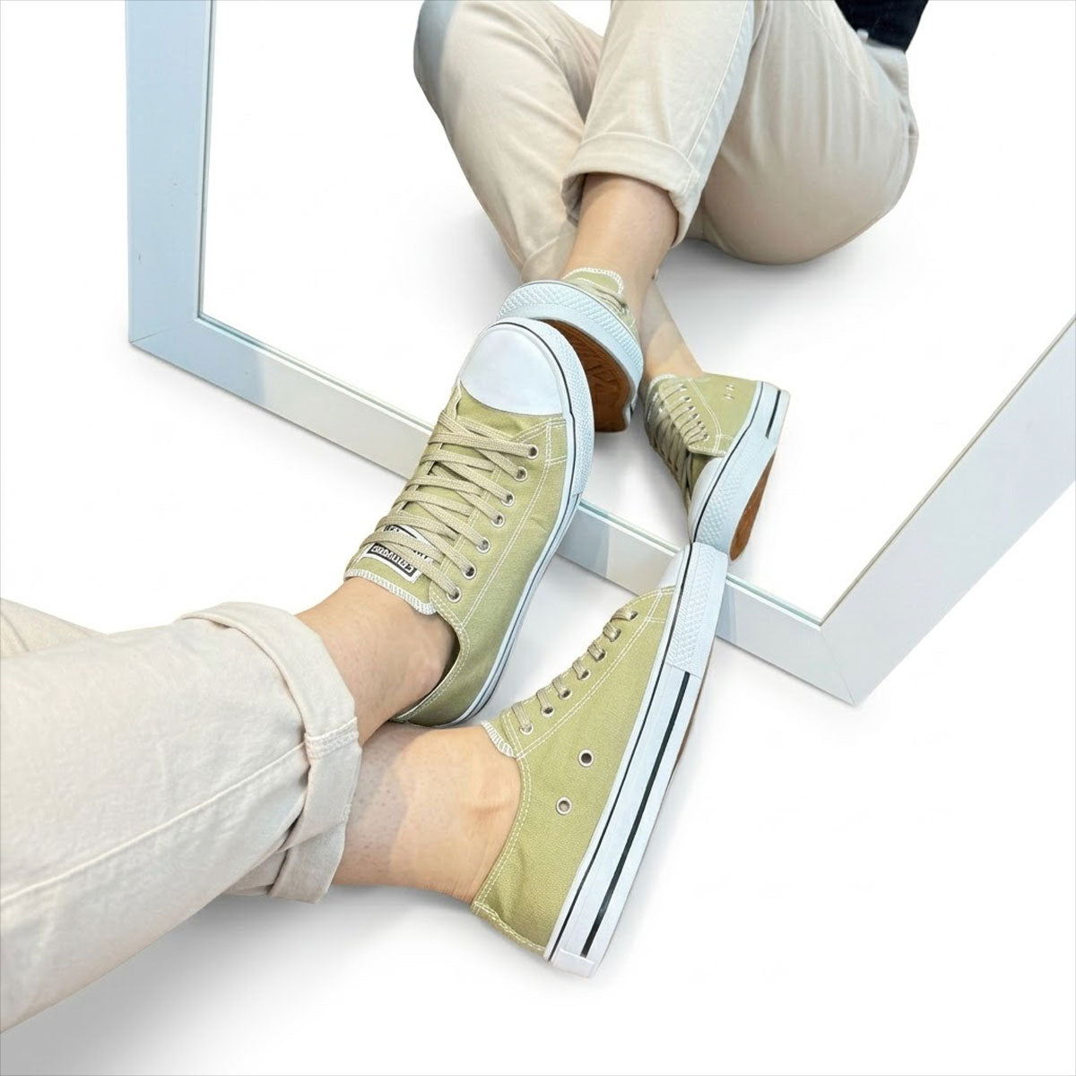 Women's Low-Top Canvas Trainers Corvine
