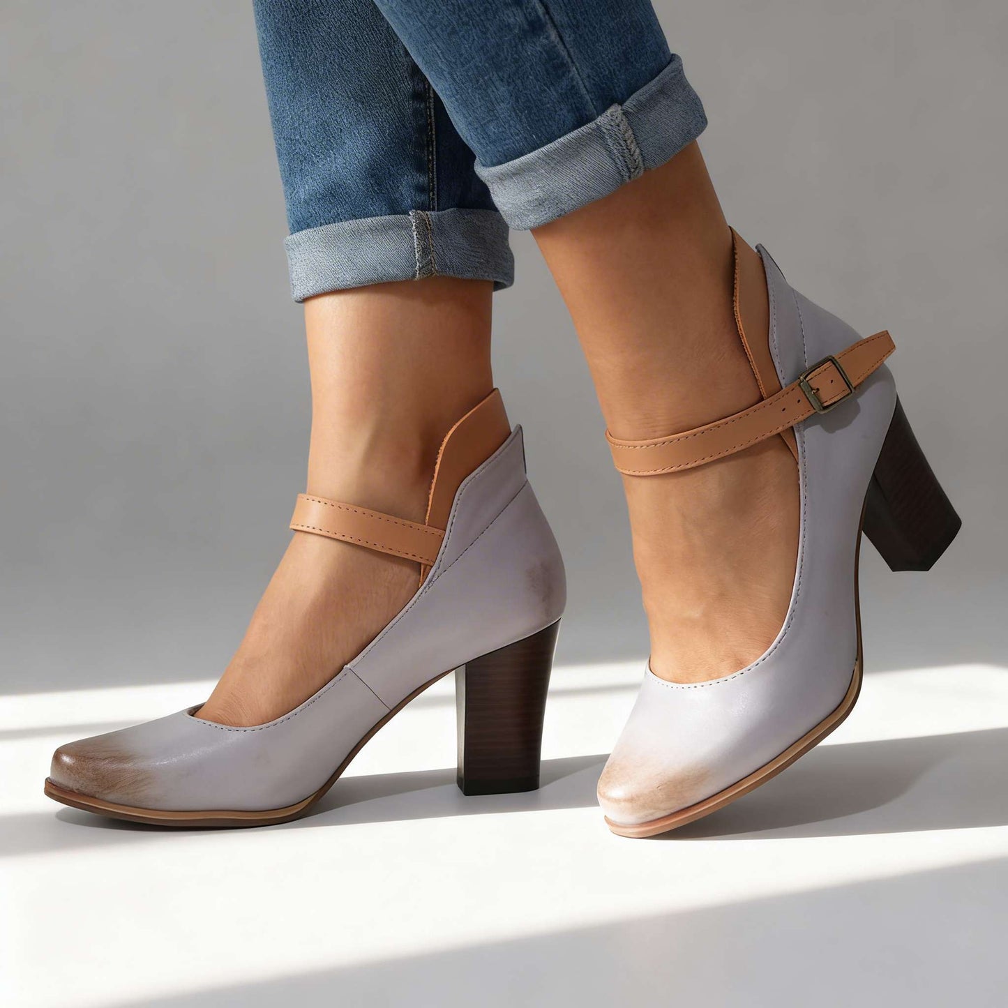 Women's Black Tapered Block Heel Pumps Corvine