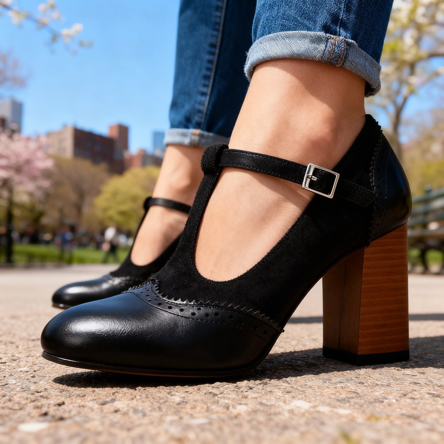 Women's Suede Brogue Loafers Corvine