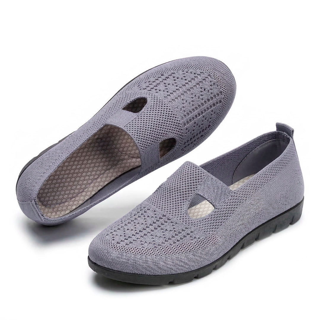 Women's Cut-Out Knit Slip-On Flats Corvine