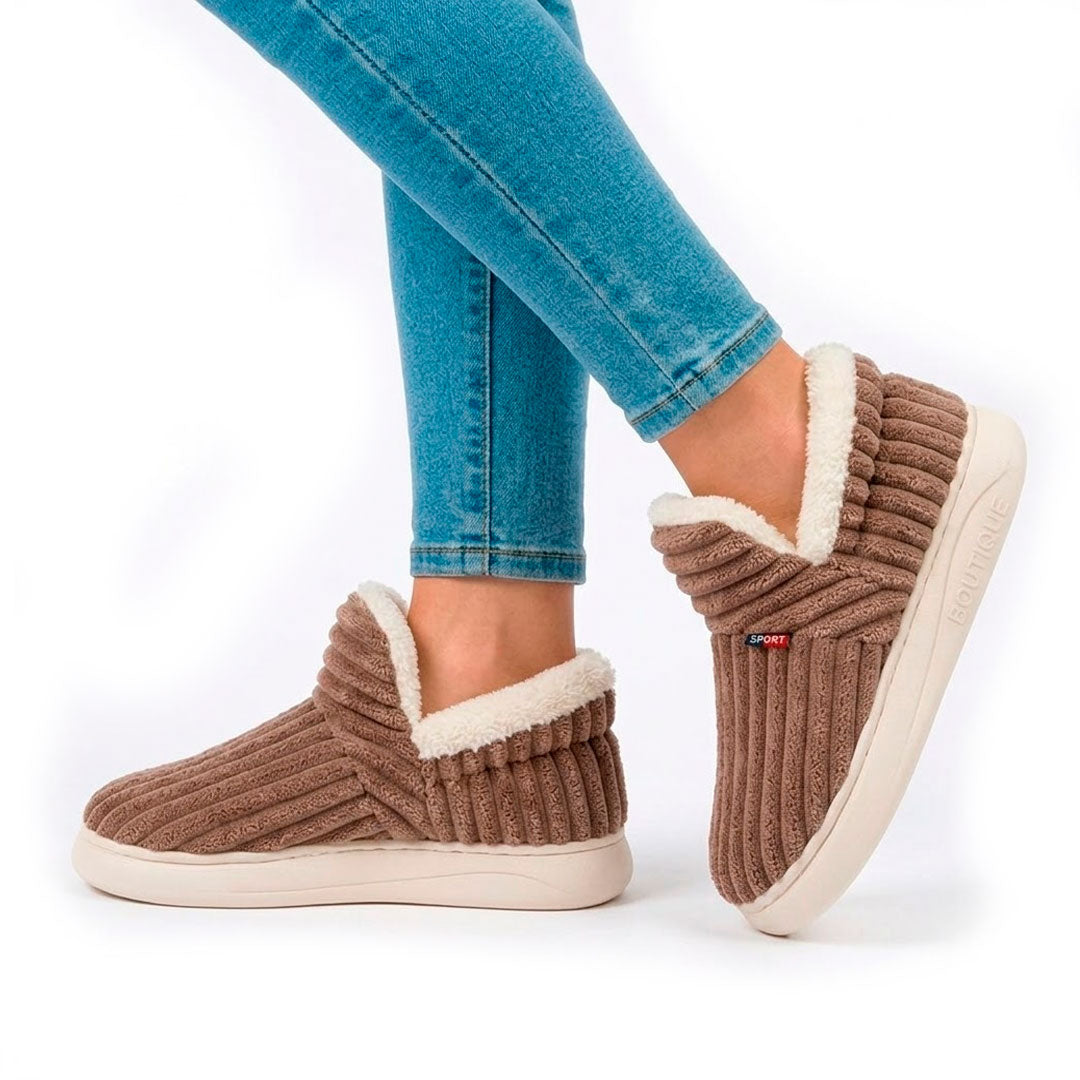 Women's Ribbed Fleece-Lined Slipper Boots Corvine