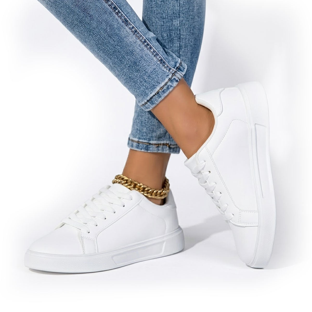 Women's Minimalist Lace-Up Trainers Corvine