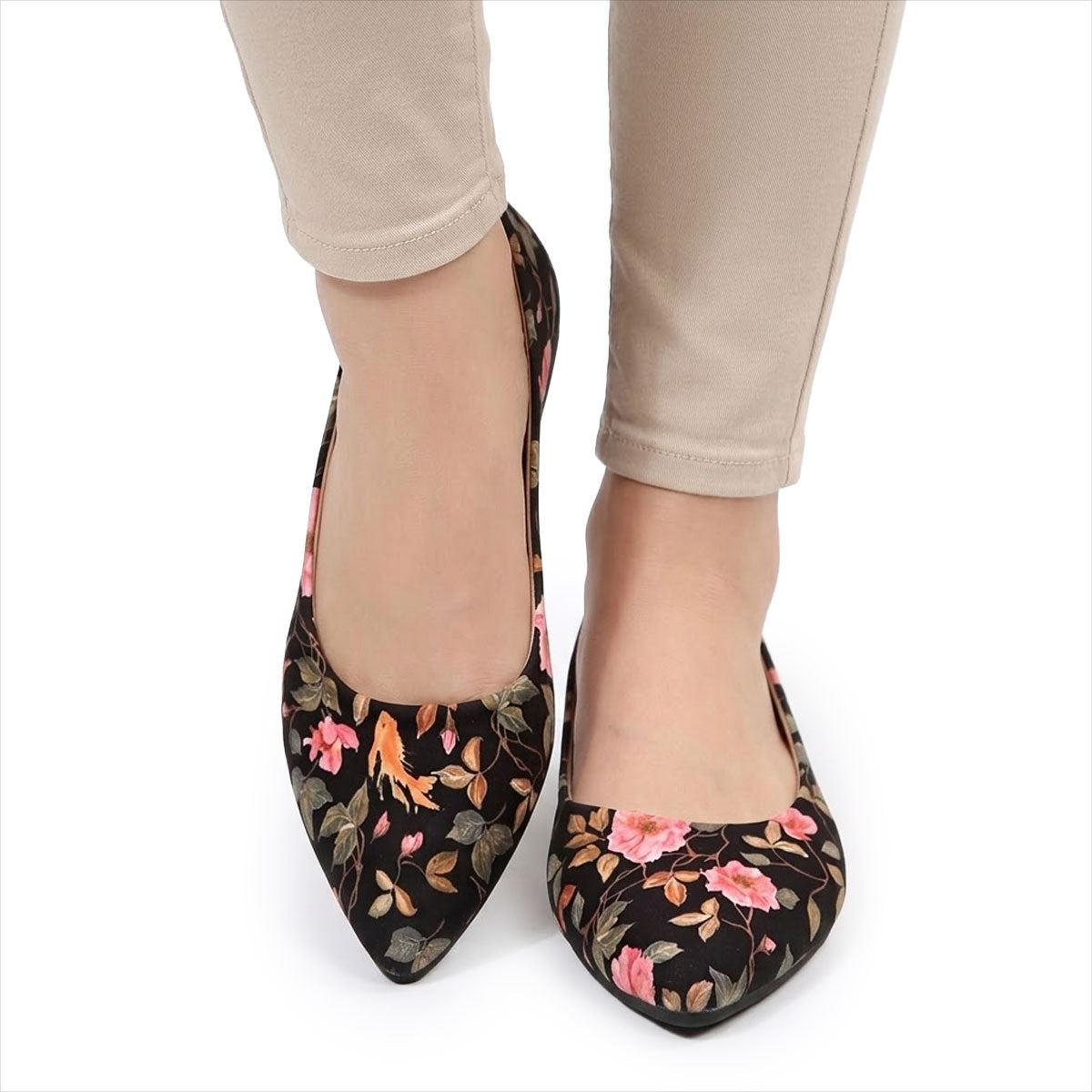 Women's Pointed-Toe Floral Ballerina Flats Corvine