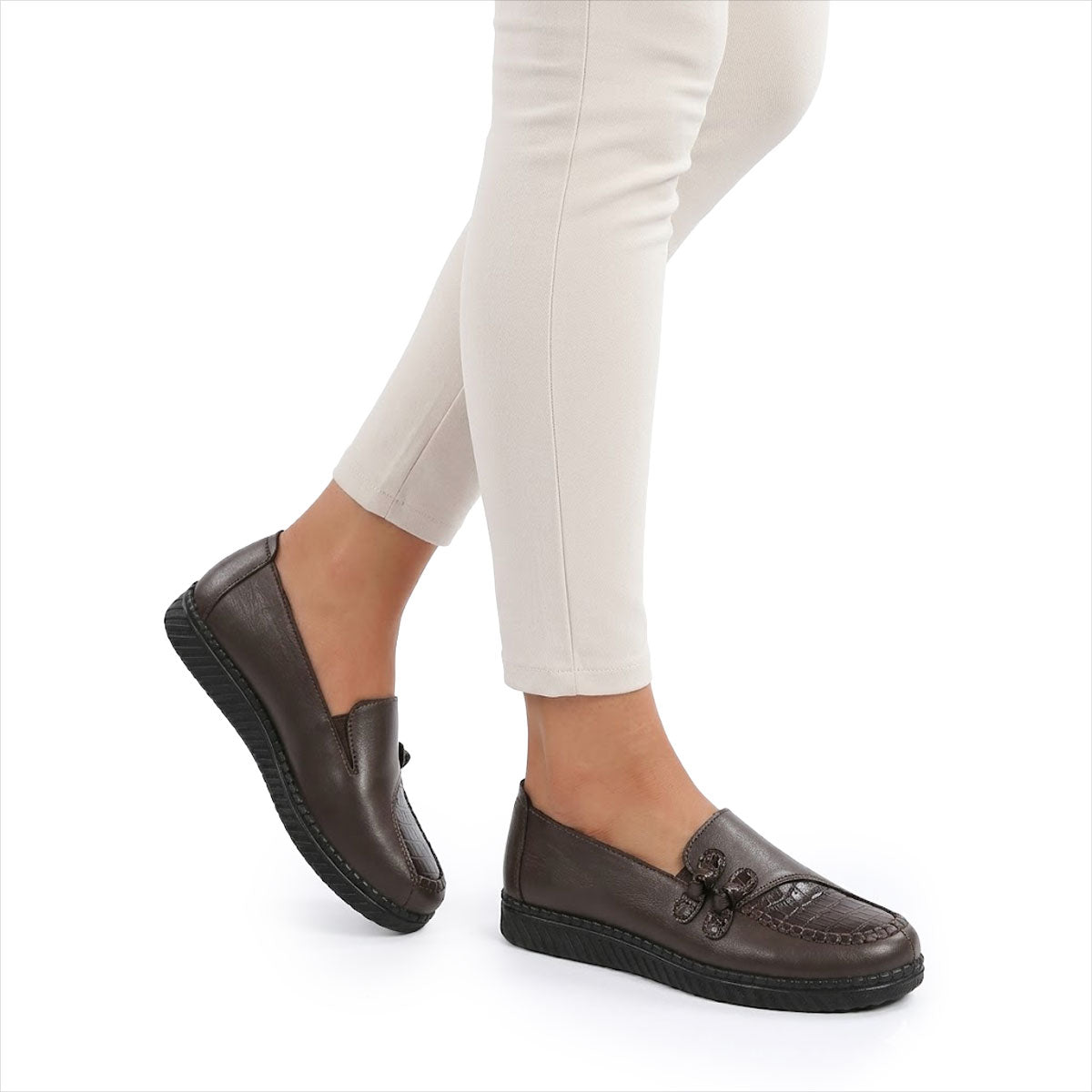 Women's Ornate Comfort Loafers Corvine