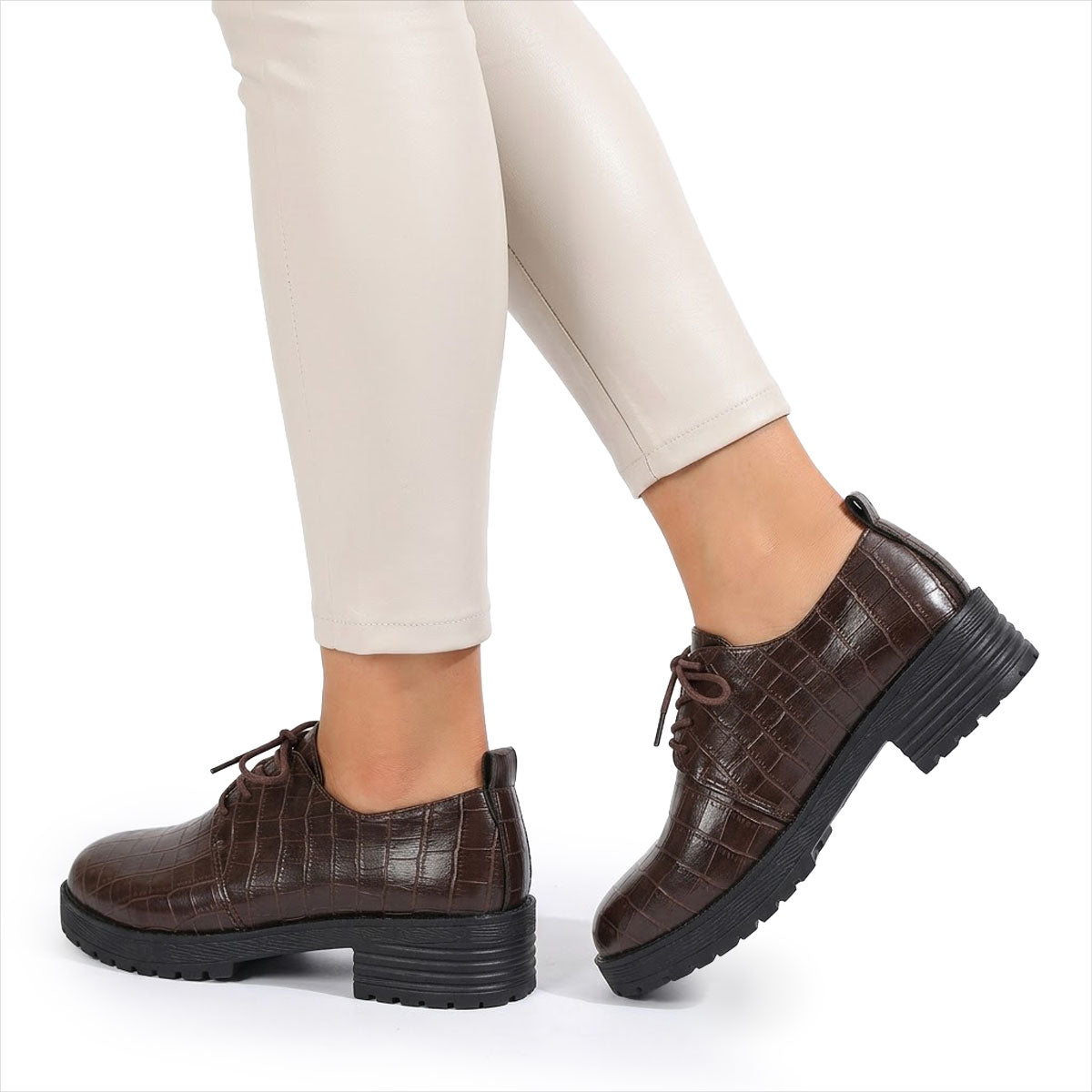 Women's Croc-Effect Lace-Up Oxfords Corvine