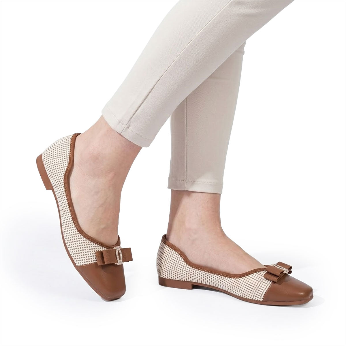 Women's Patterned Bow-Detail Ballet Flats Corvine