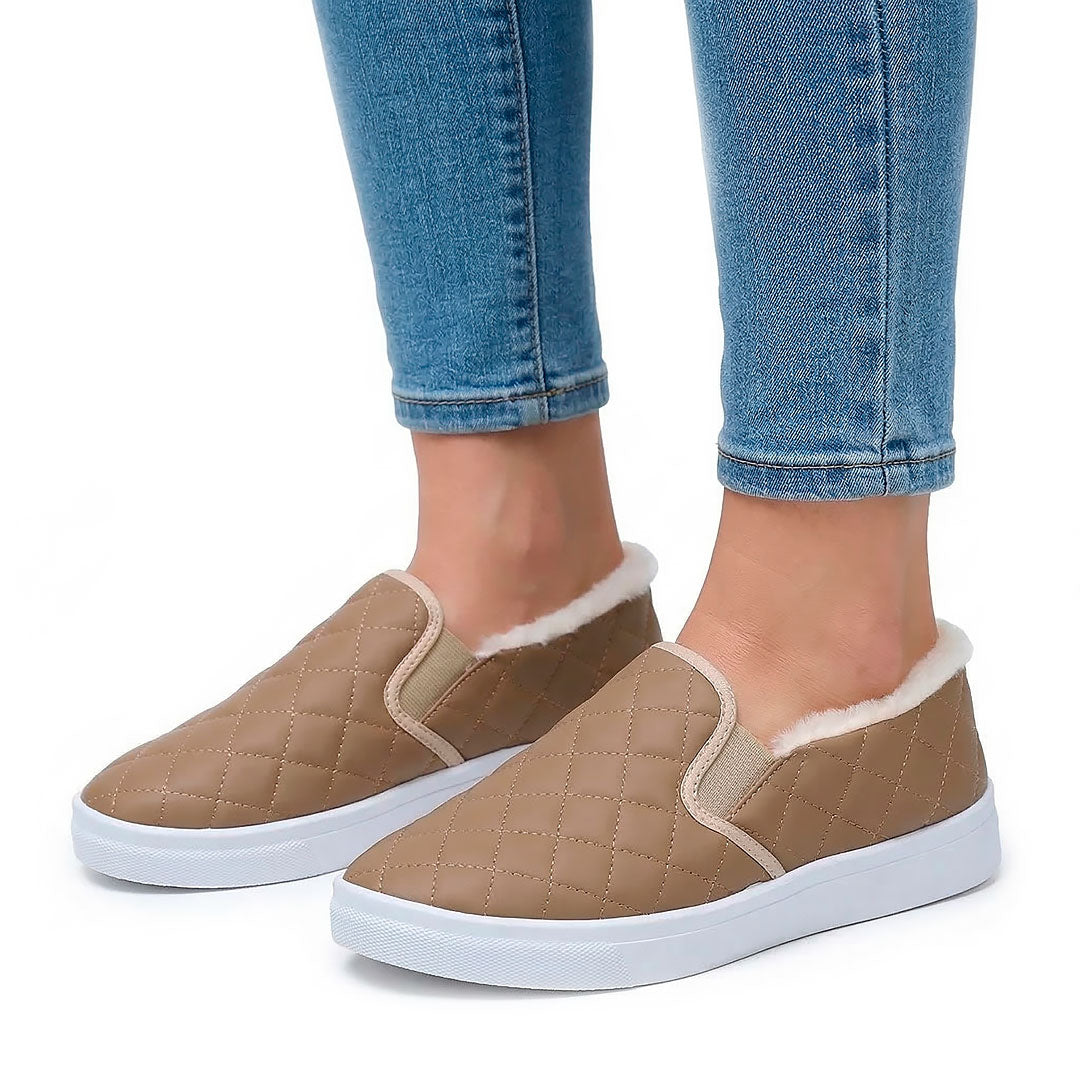 Women's Quilted Faux-Fur Lined Slip-On Trainers Corvine