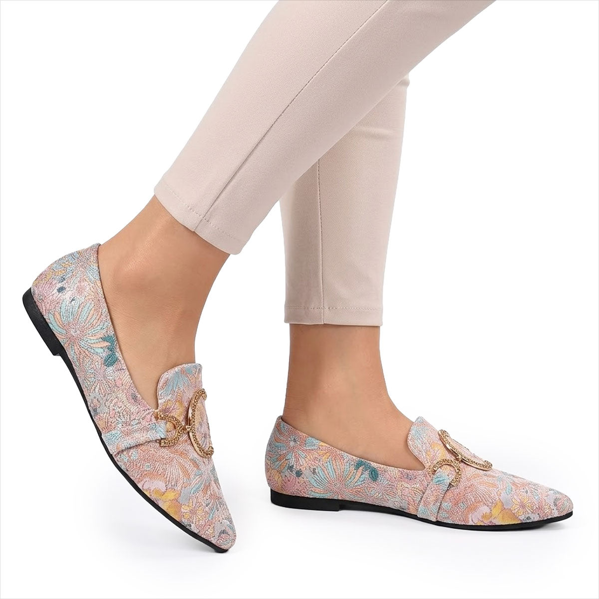 Women's Floral Brocade Pointed-Toe Flats Corvine