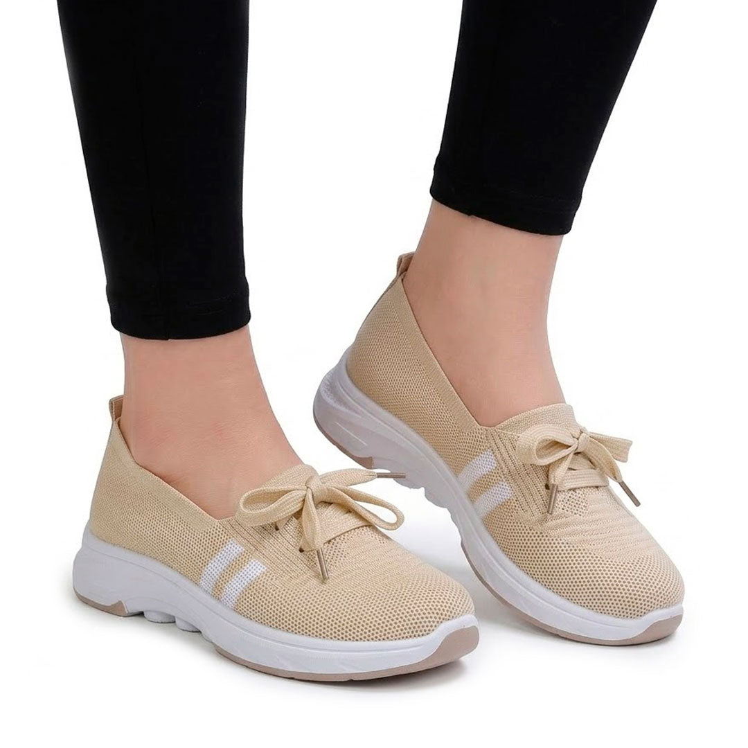Women's Sporty Bow-Detail Knit Trainers Corvine