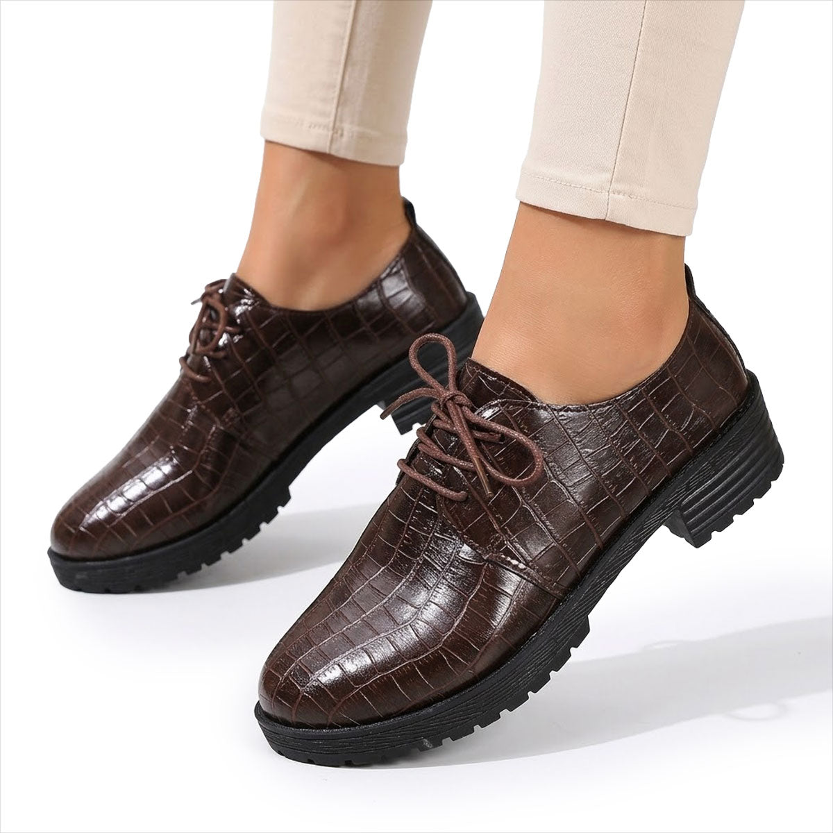 Women's Croc-Effect Lace-Up Oxfords Corvine