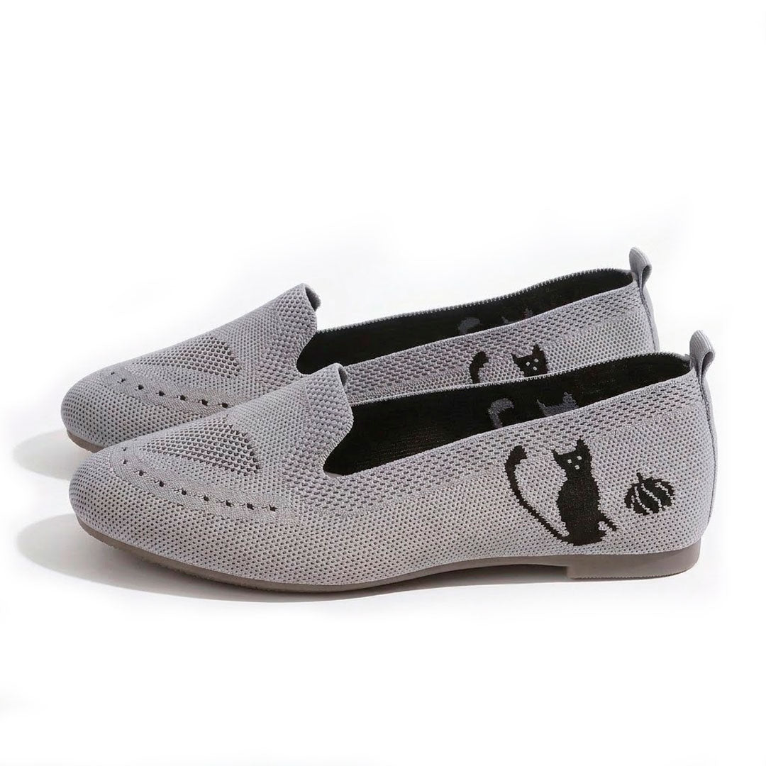 Women's Cat Motif Knit Loafers Corvine