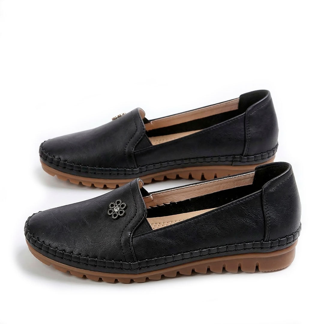 Women's Stitch-Trim Floral Loafers Corvine