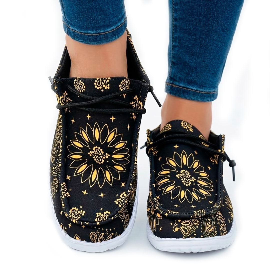Women's Bandana Print Canvas Loafers Corvine