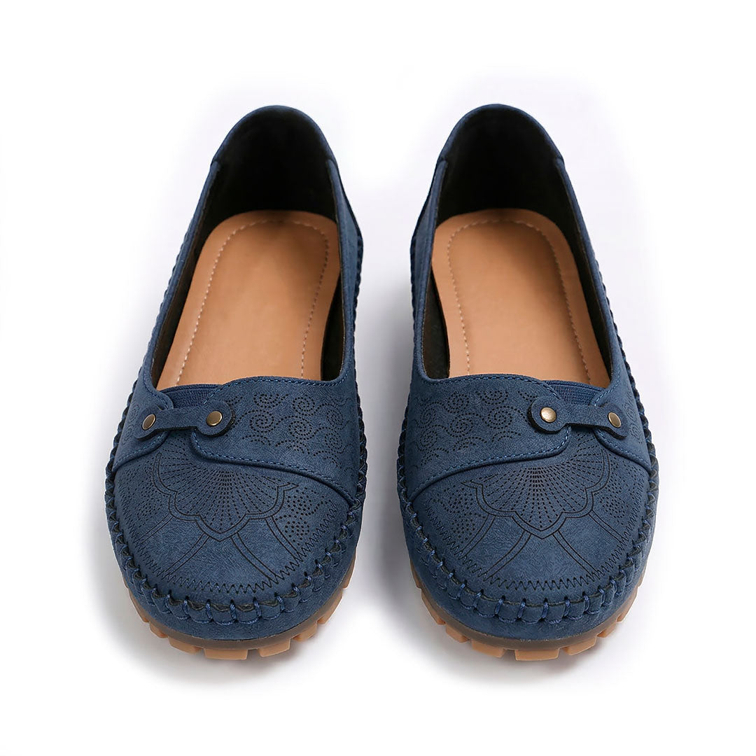Women's Embossed Slip-On Flats Corvine