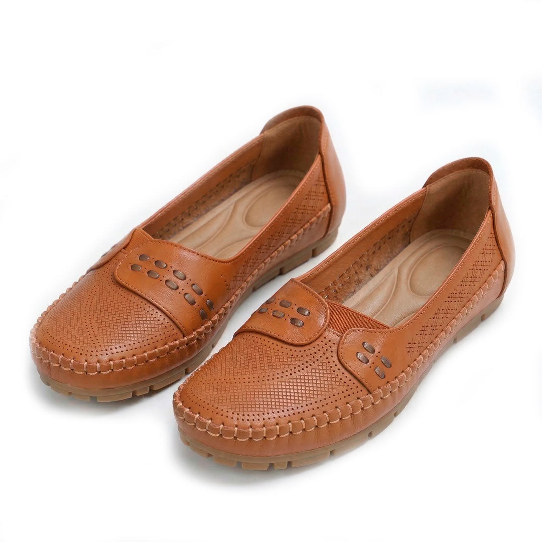 Women's Laser-Cut Driving Moccasins Corvine