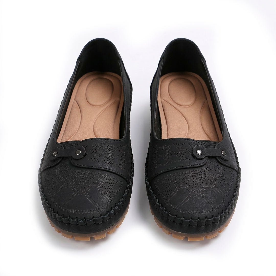 Women's Embossed Slip-On Flats Corvine