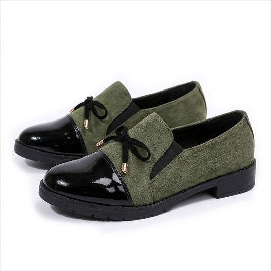 Women's Patent-Toe Bow Loafers Corvine
