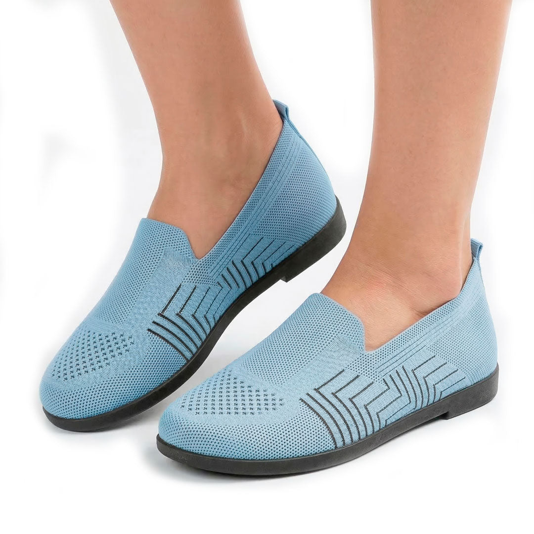 Women's Linear Knit Flats Corvine