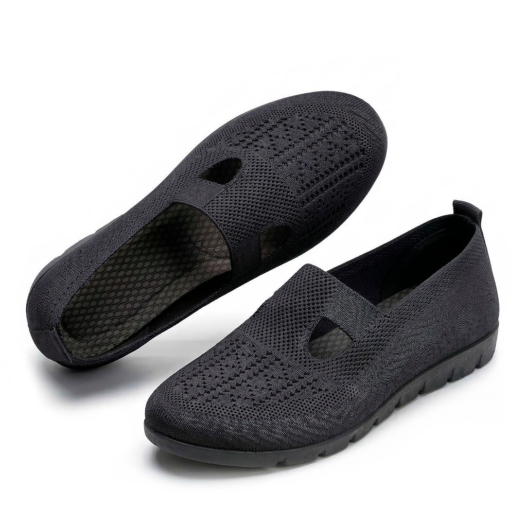 Women's Cut-Out Knit Slip-On Flats Corvine