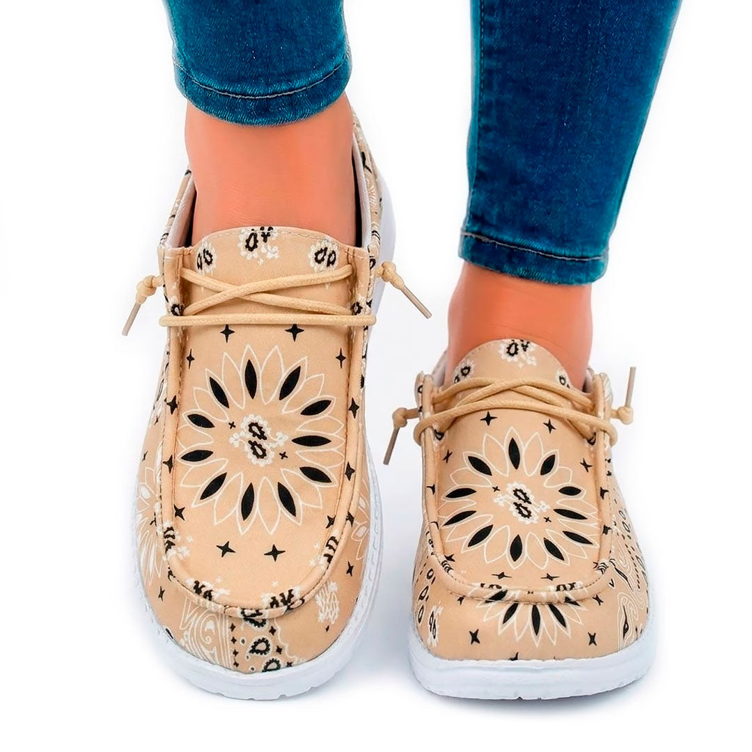 Women's Bandana Print Canvas Loafers Corvine