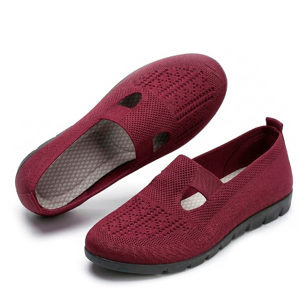Women's Cut-Out Knit Slip-On Flats Corvine