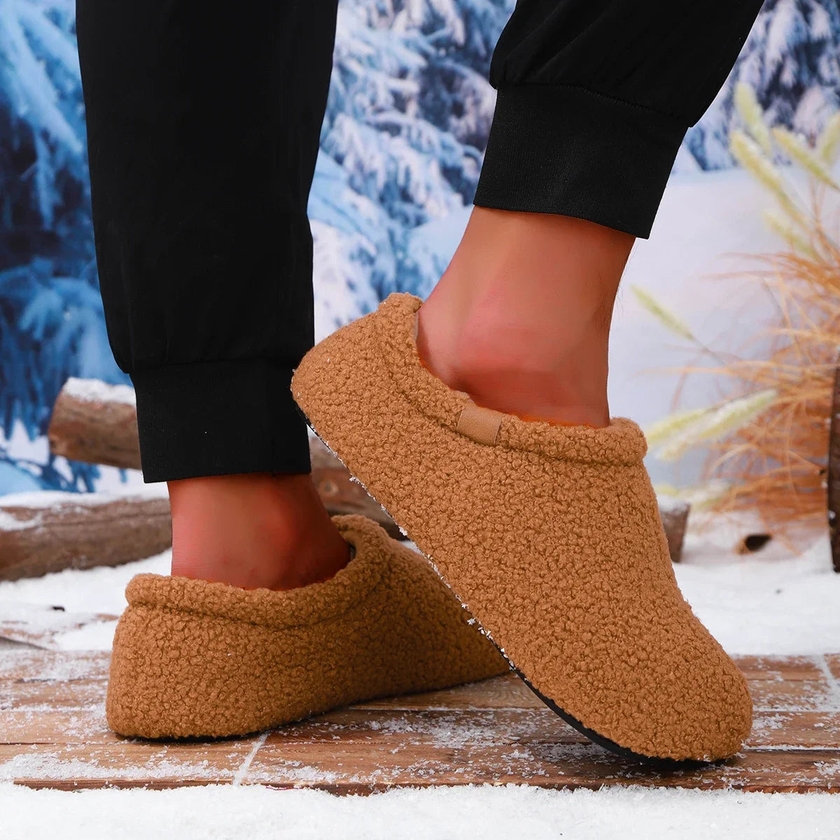 Unisex Ultra-Soft Teddy Fleece Slippers Corvine