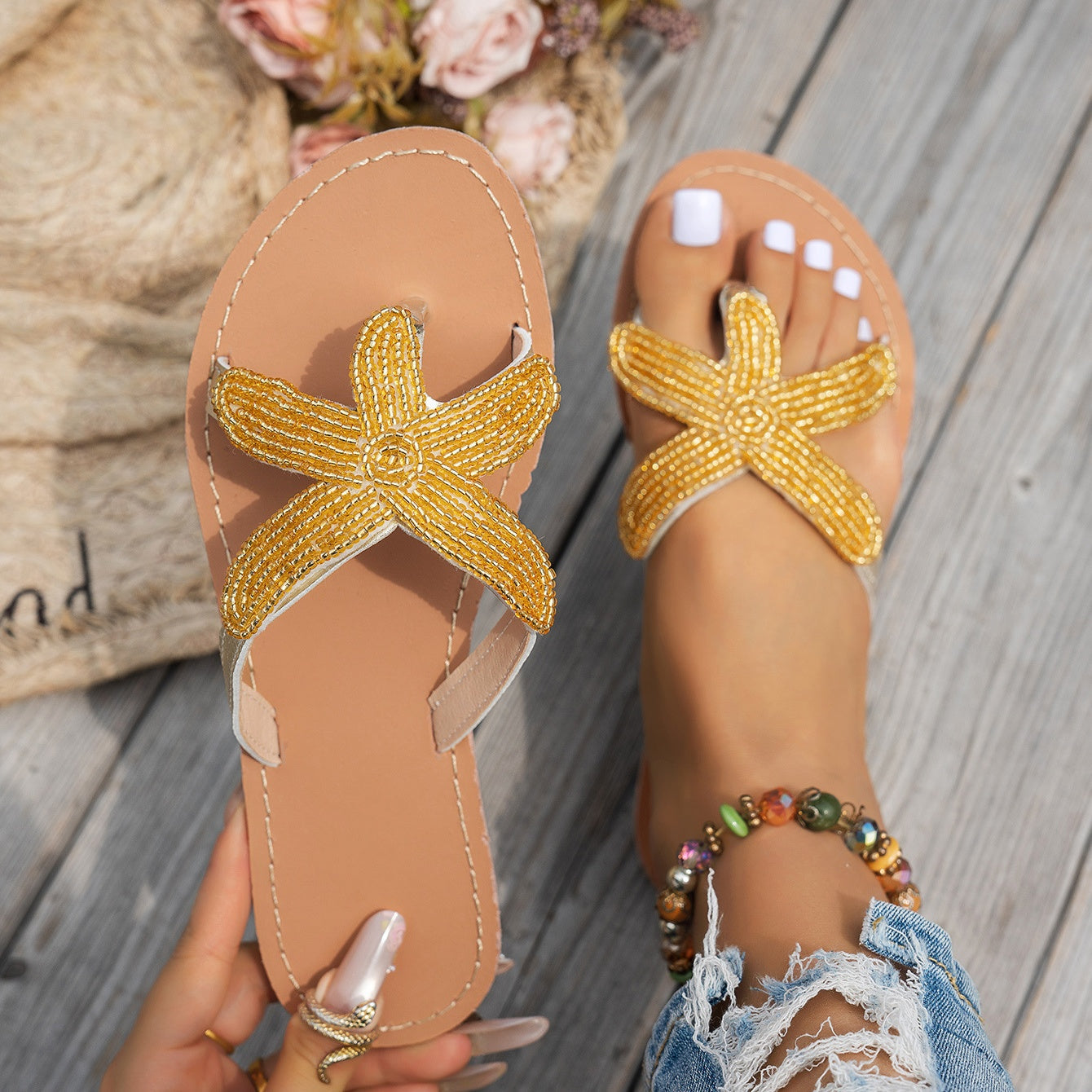 Women's Beaded Starfish Design Flat Sandals Corvine