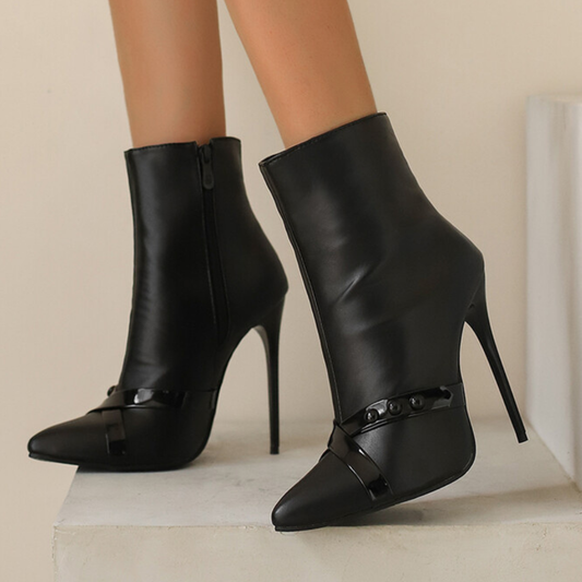 Women's Black High-Flex Leather Stiletto Heels Corvine