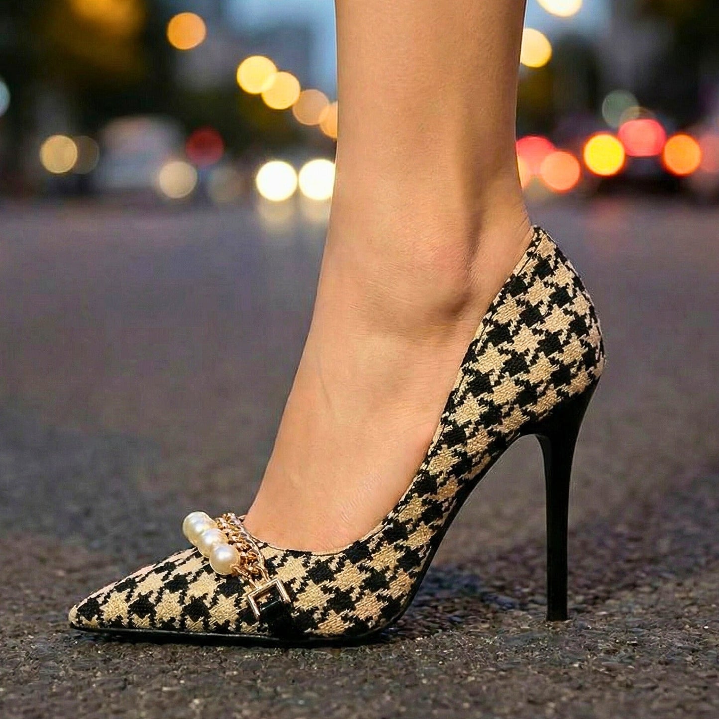 Women's Black Houndstooth Pattern Pointed Toe Heels Corvine