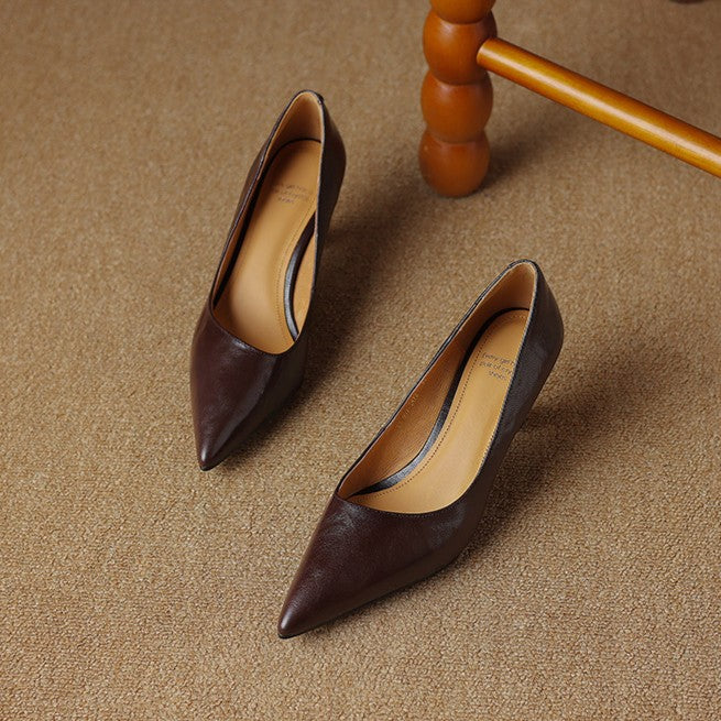 Women's Black Lambskin Pointed-Toe Pumps Corvine