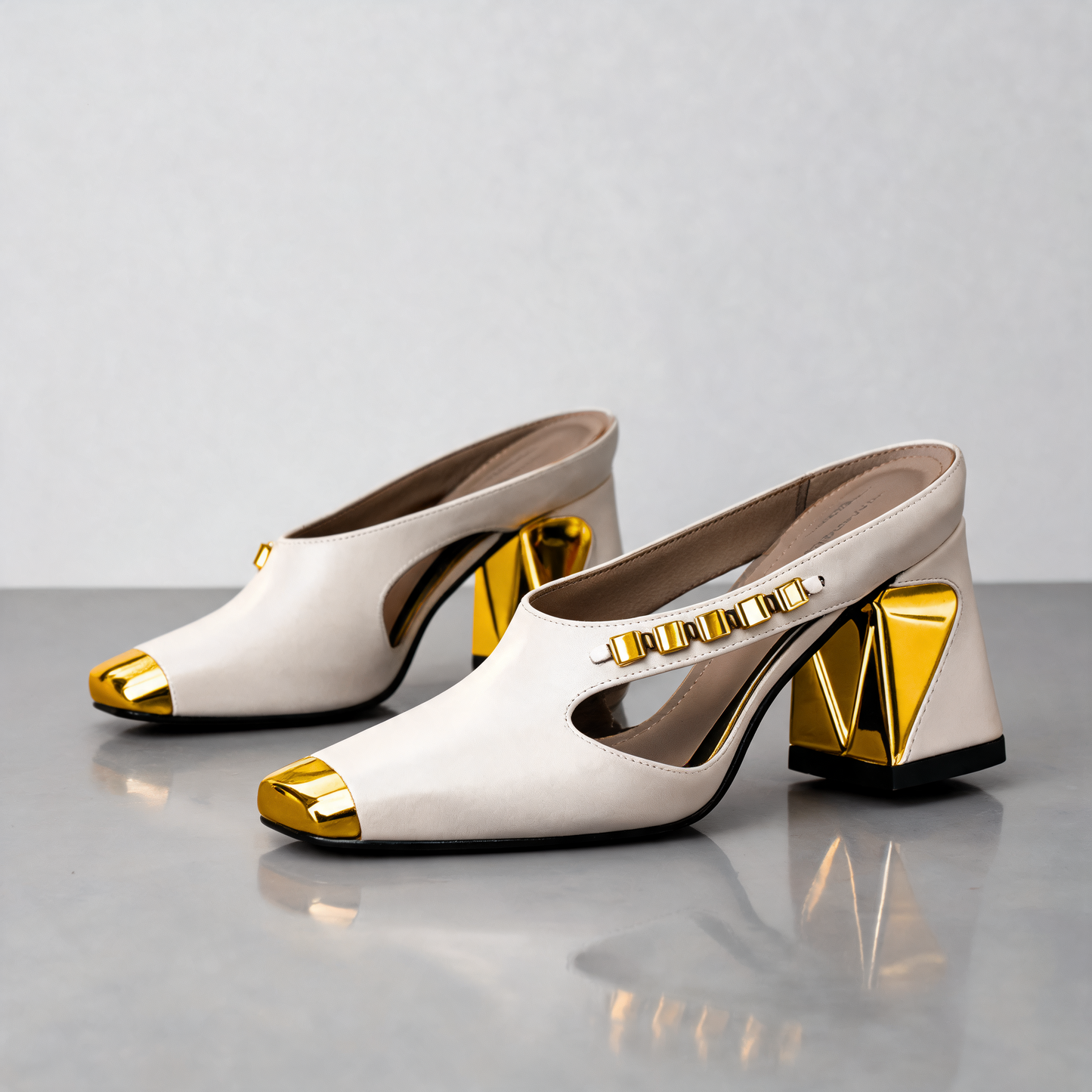 Women's Black Leather Block Heels Corvine