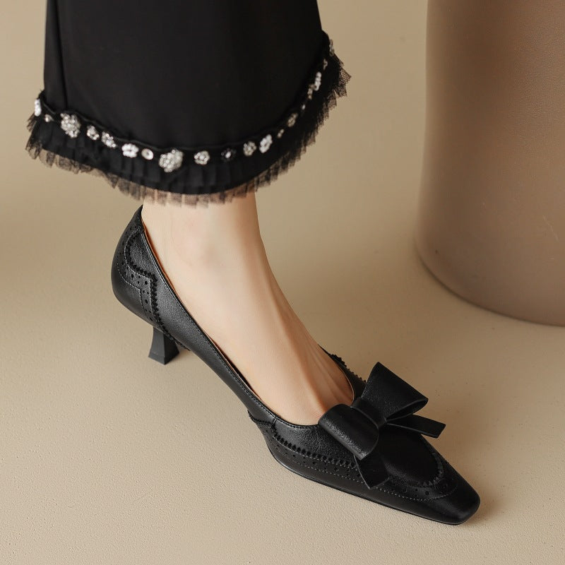 Women's Black Leather Brogue Detail Pumps Corvine