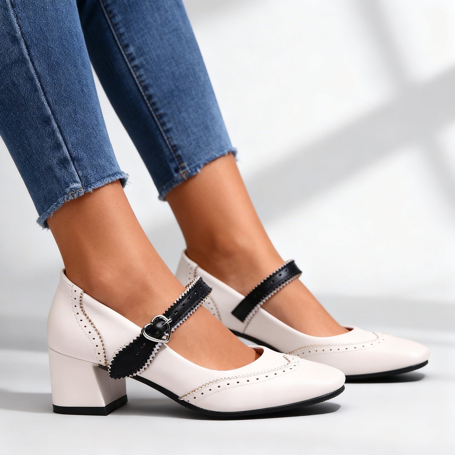 Women's Black Leather Brogue Loafers Corvine