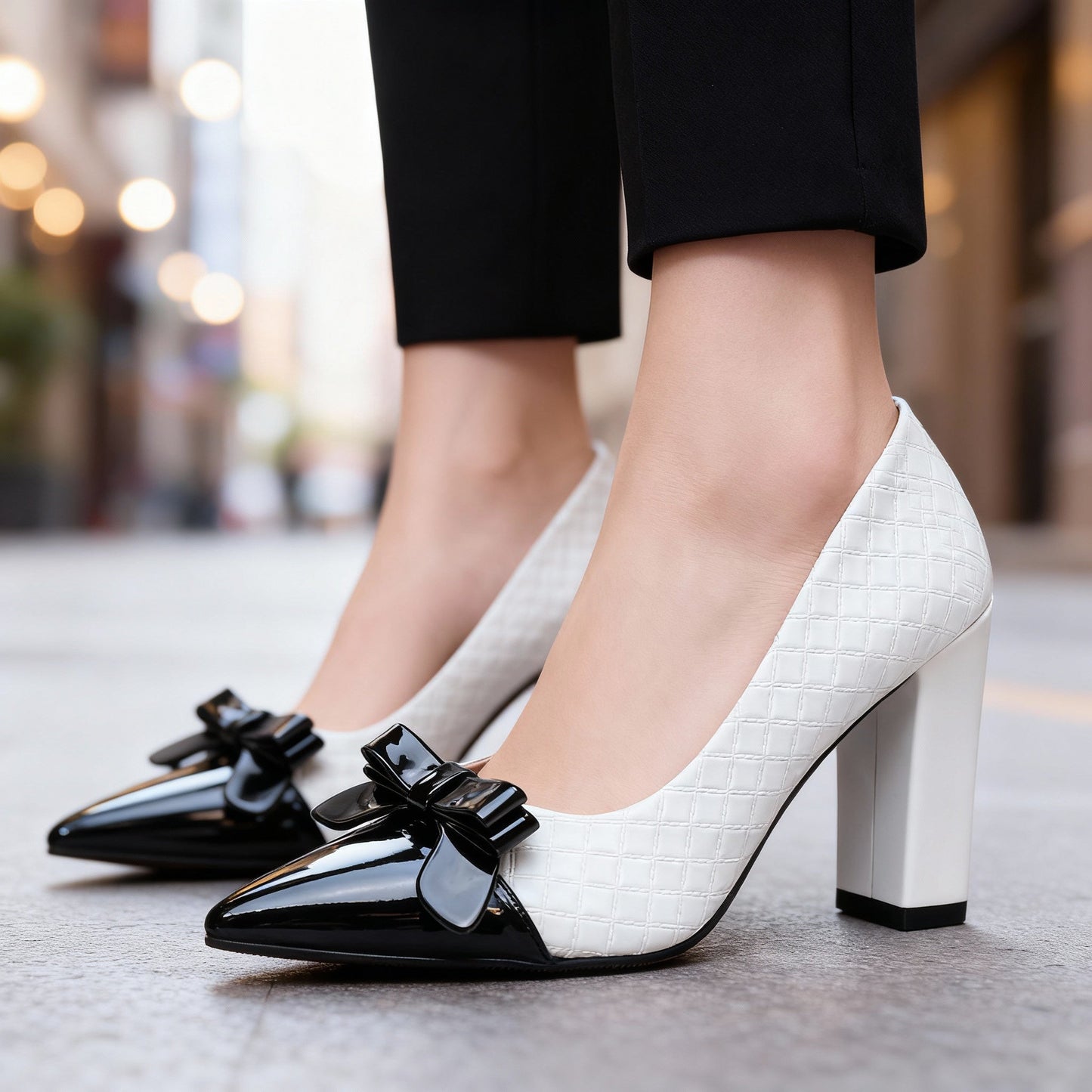 Women's Black Patent Bow Pointed Heels Corvine