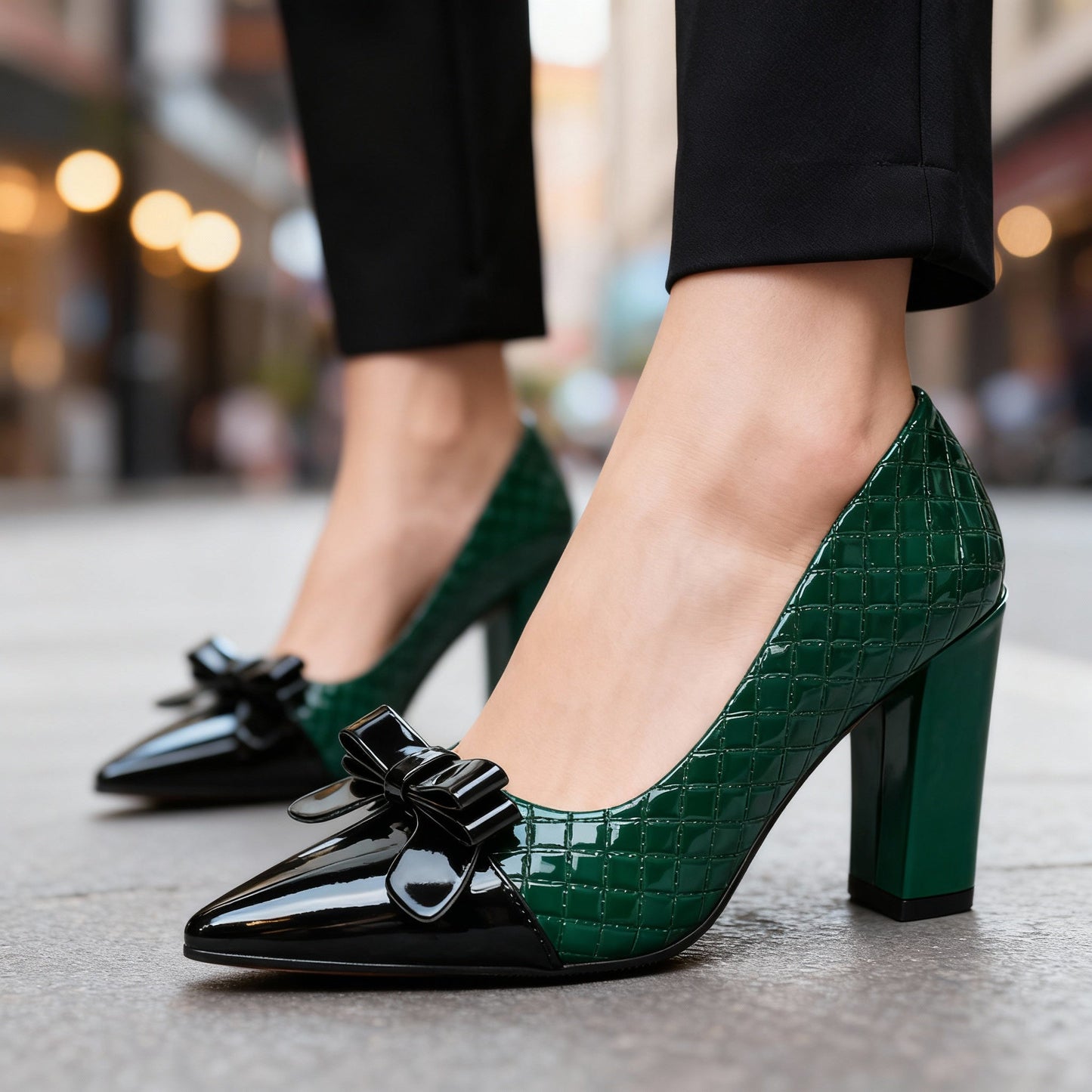 Women's Black Patent Bow Pointed Heels Corvine