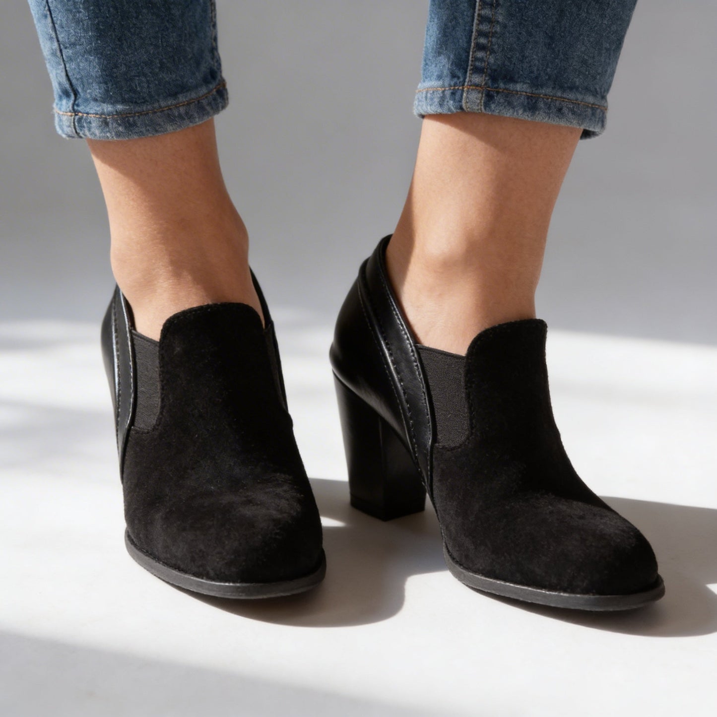 Women's Black Sculpted Upper Block Heel Slip-On Heels Corvine