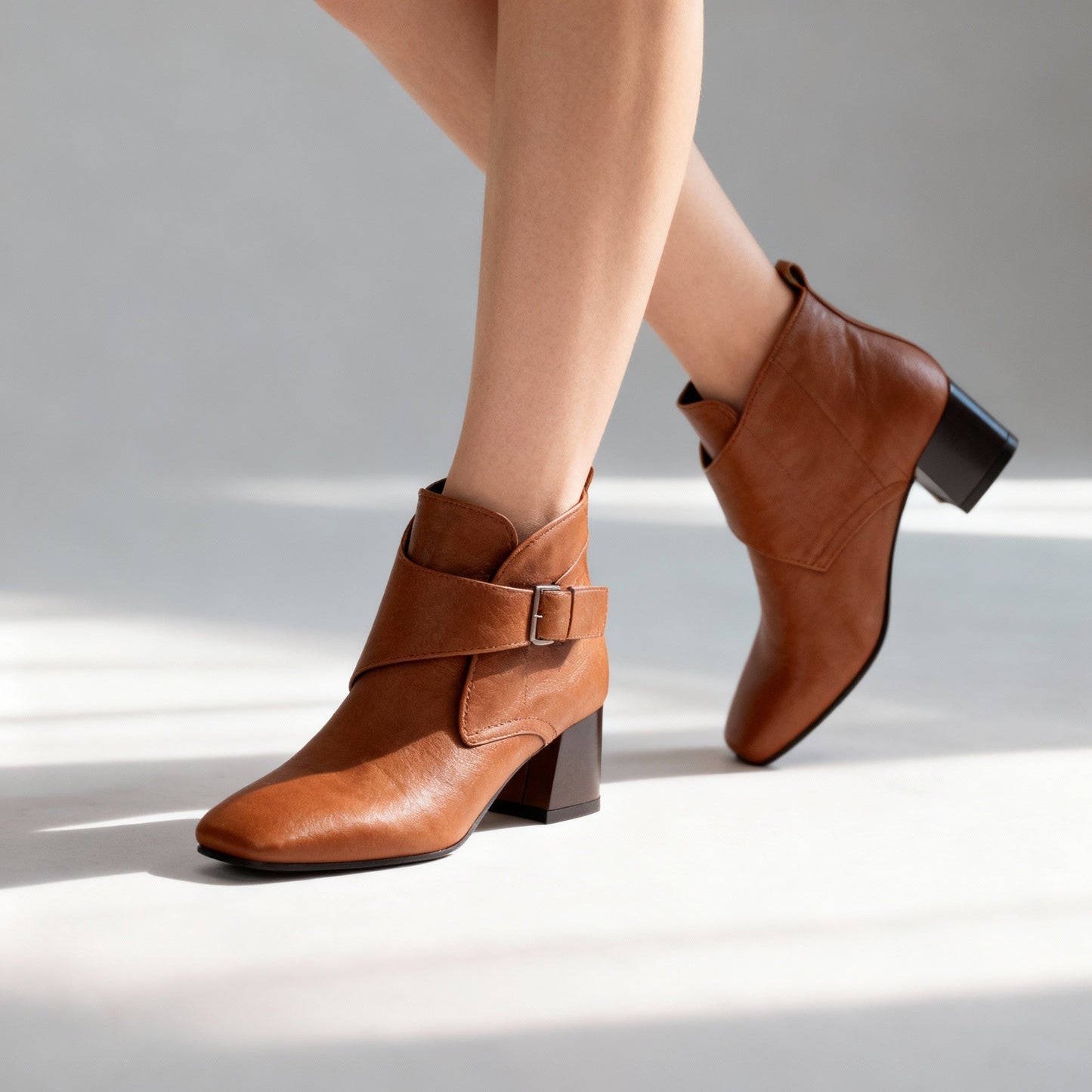 Women's Black Smooth Leather Ankle Boots Corvine
