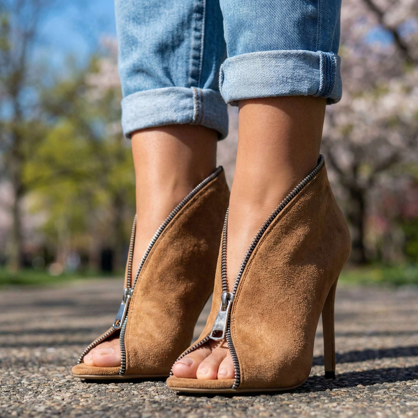 Women's Black Suede Zipper Heels Corvine