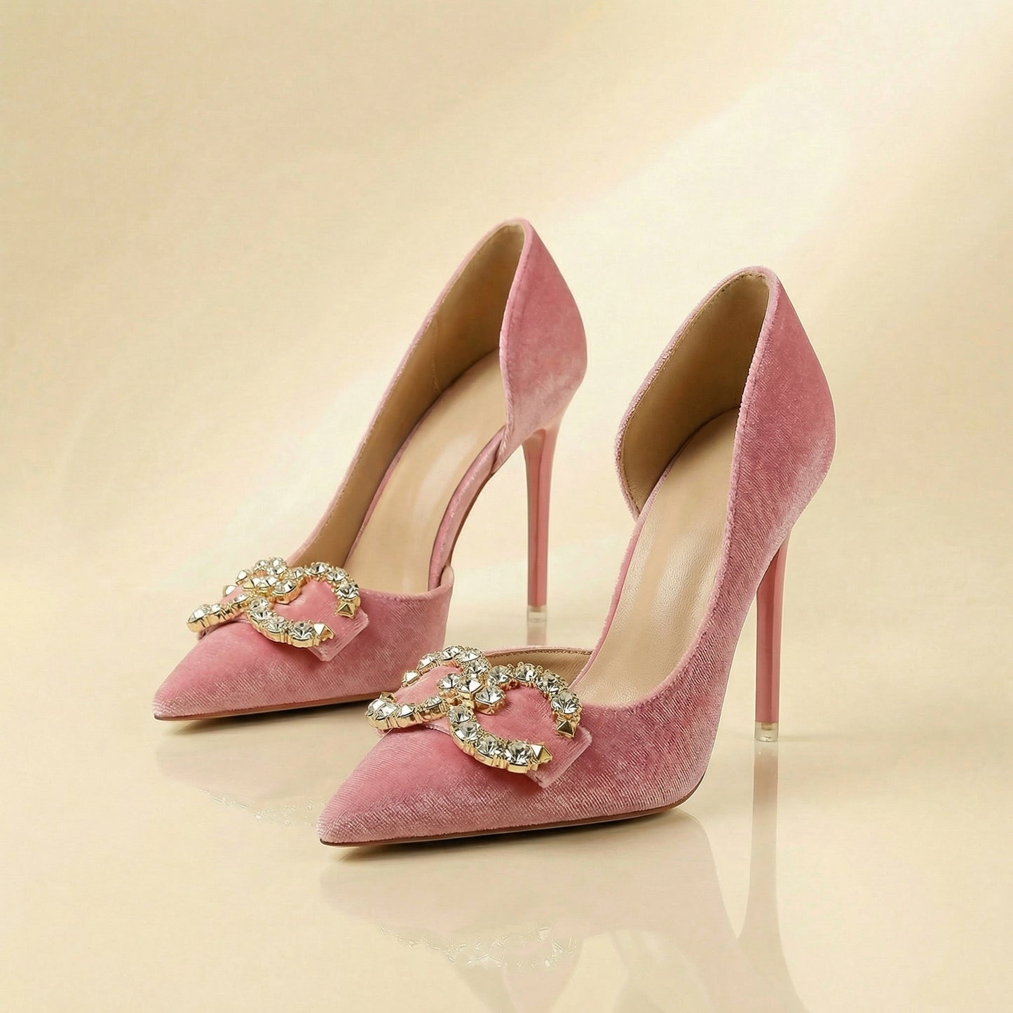 Women's Black Velvet Crystal Buckle Pumps Corvine