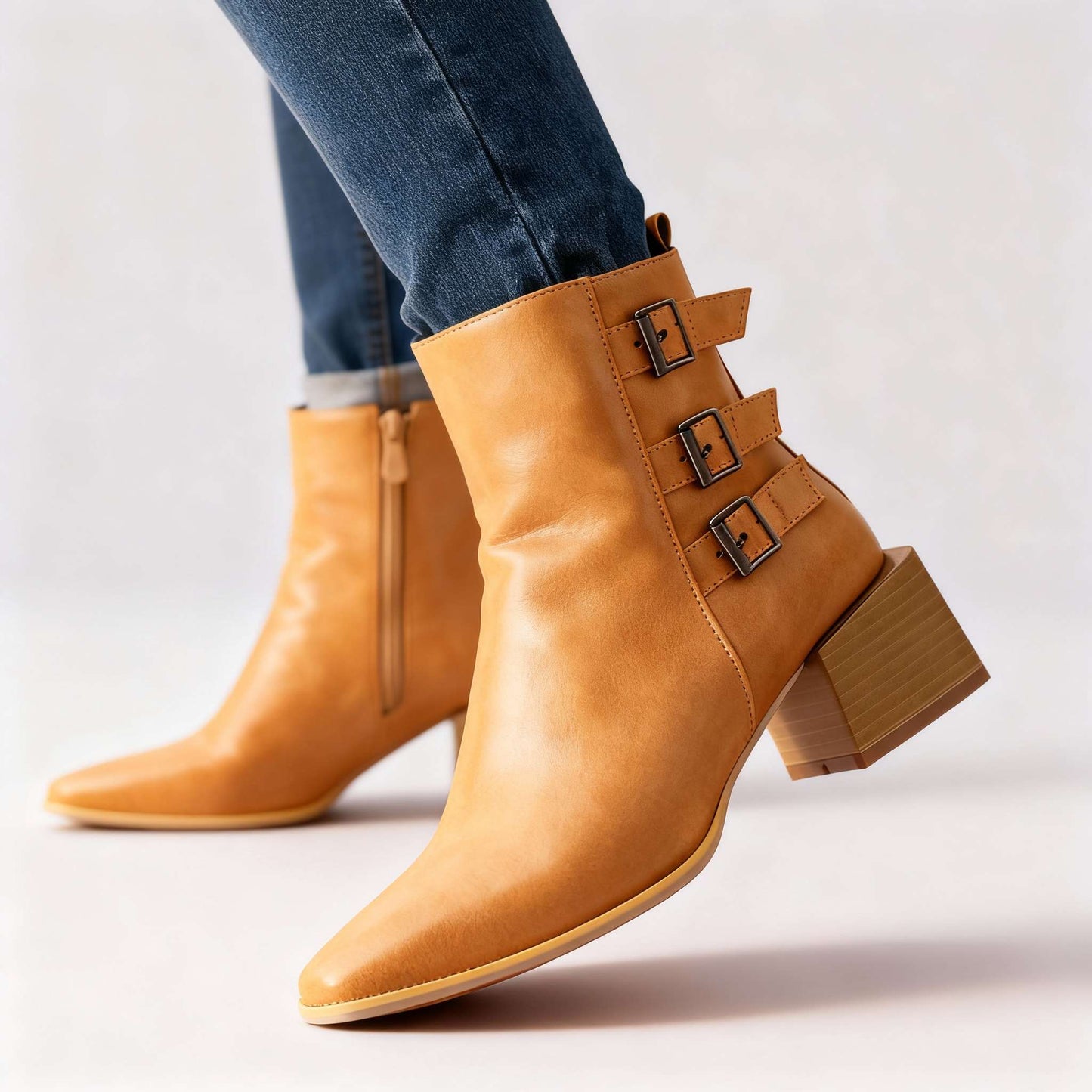 Women's Block Heel Triple Buckle Boots Corvine
