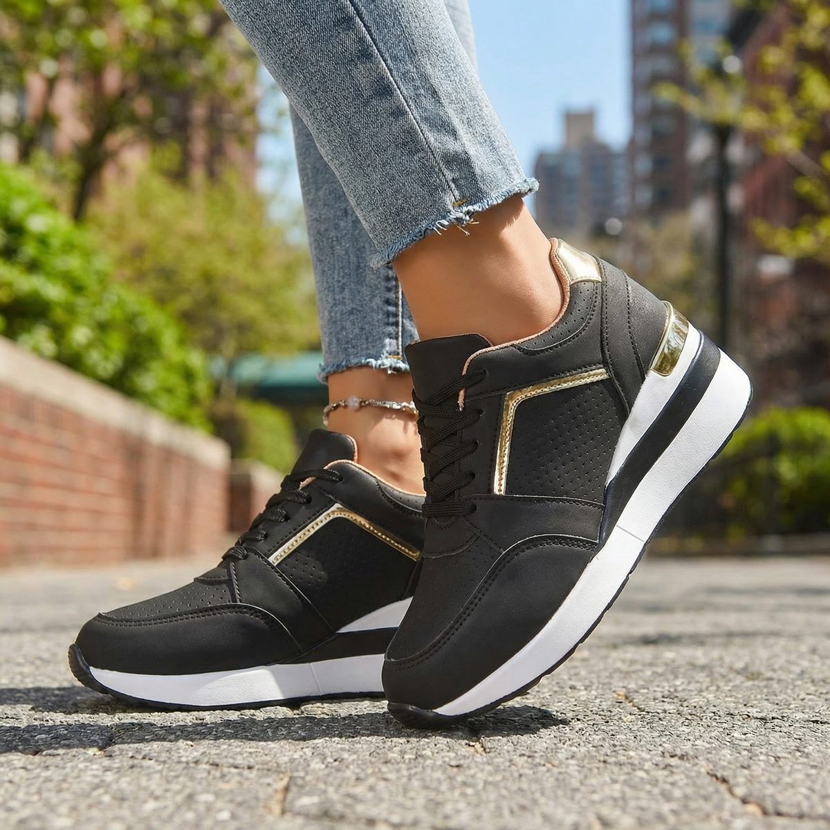 Women's Breathable Cushioned Platform Trainers Corvine