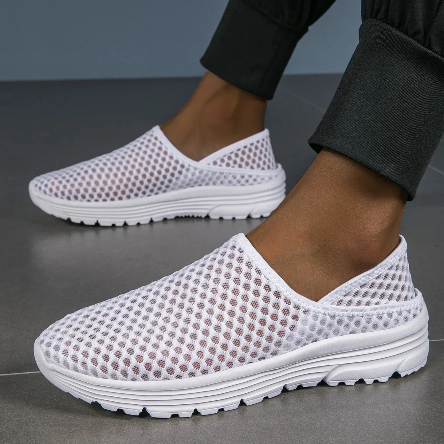 Women's Breathable Mesh Slip-On Shoes Corvine