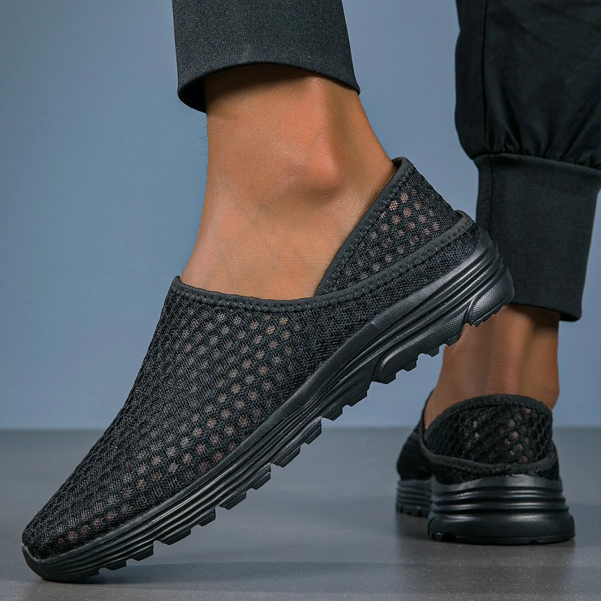 Women's Breathable Mesh Slip-On Shoes Corvine