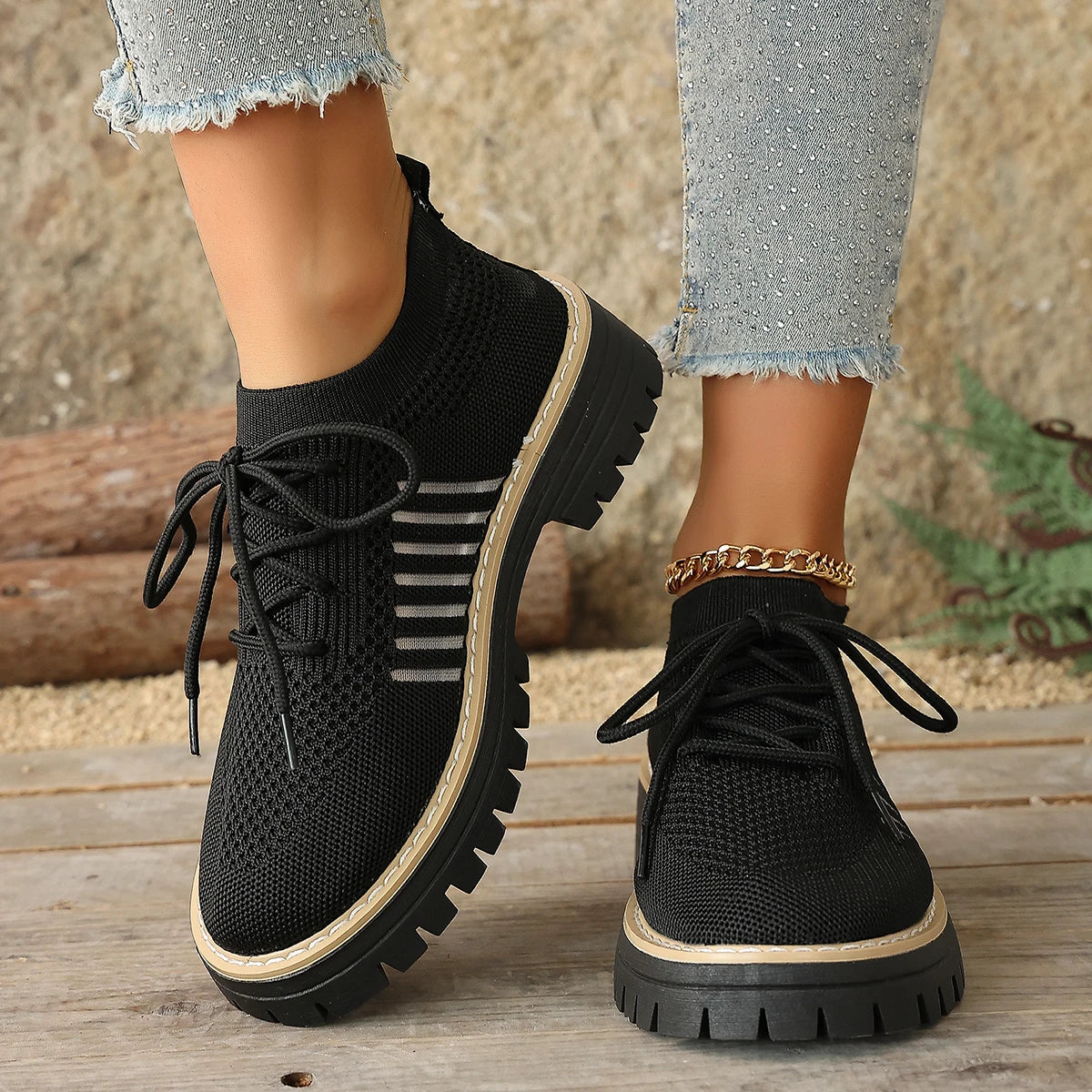 Women's Breathable Stretch-Knit Walking Shoes Corvine