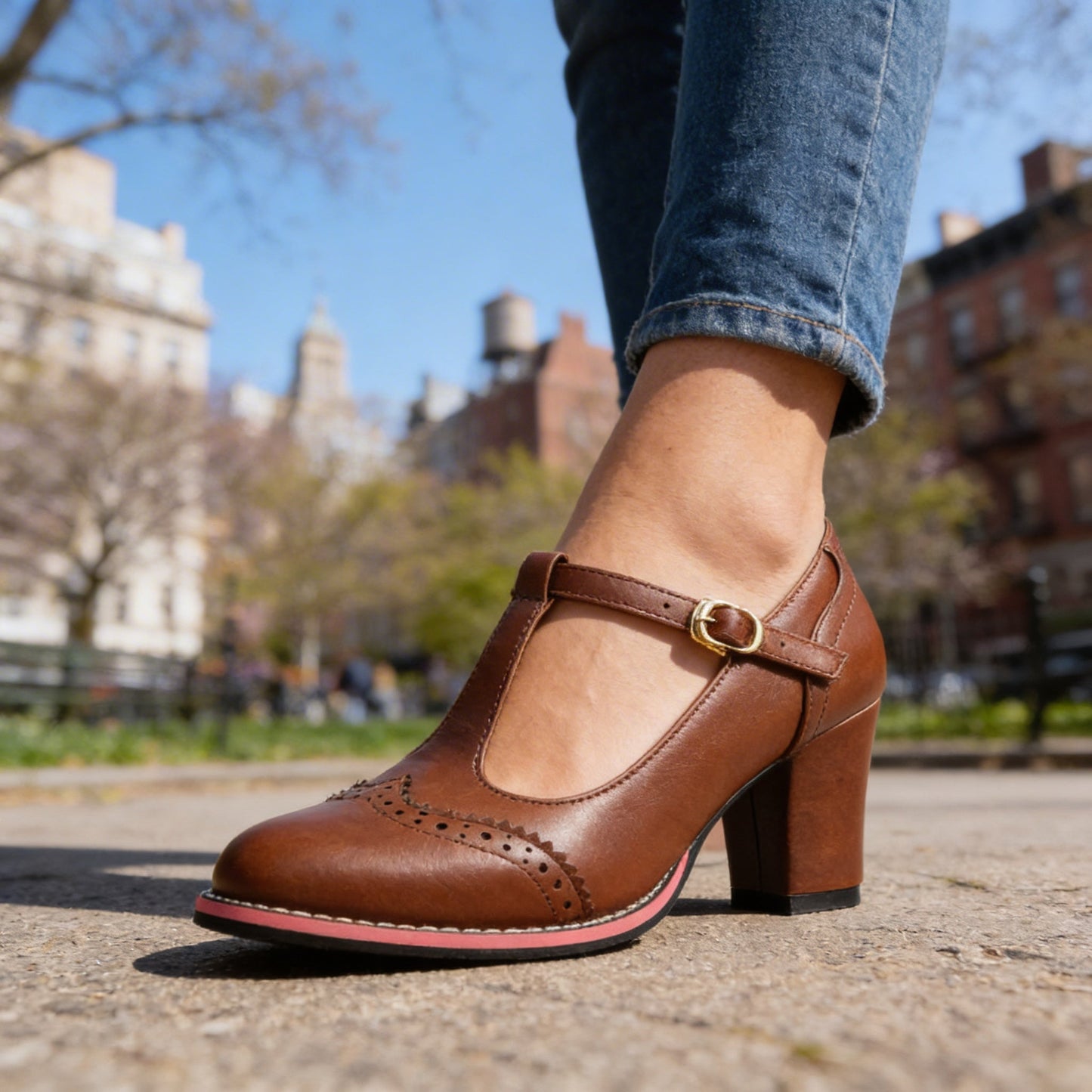 Women's Brogue Leather Loafers Corvine