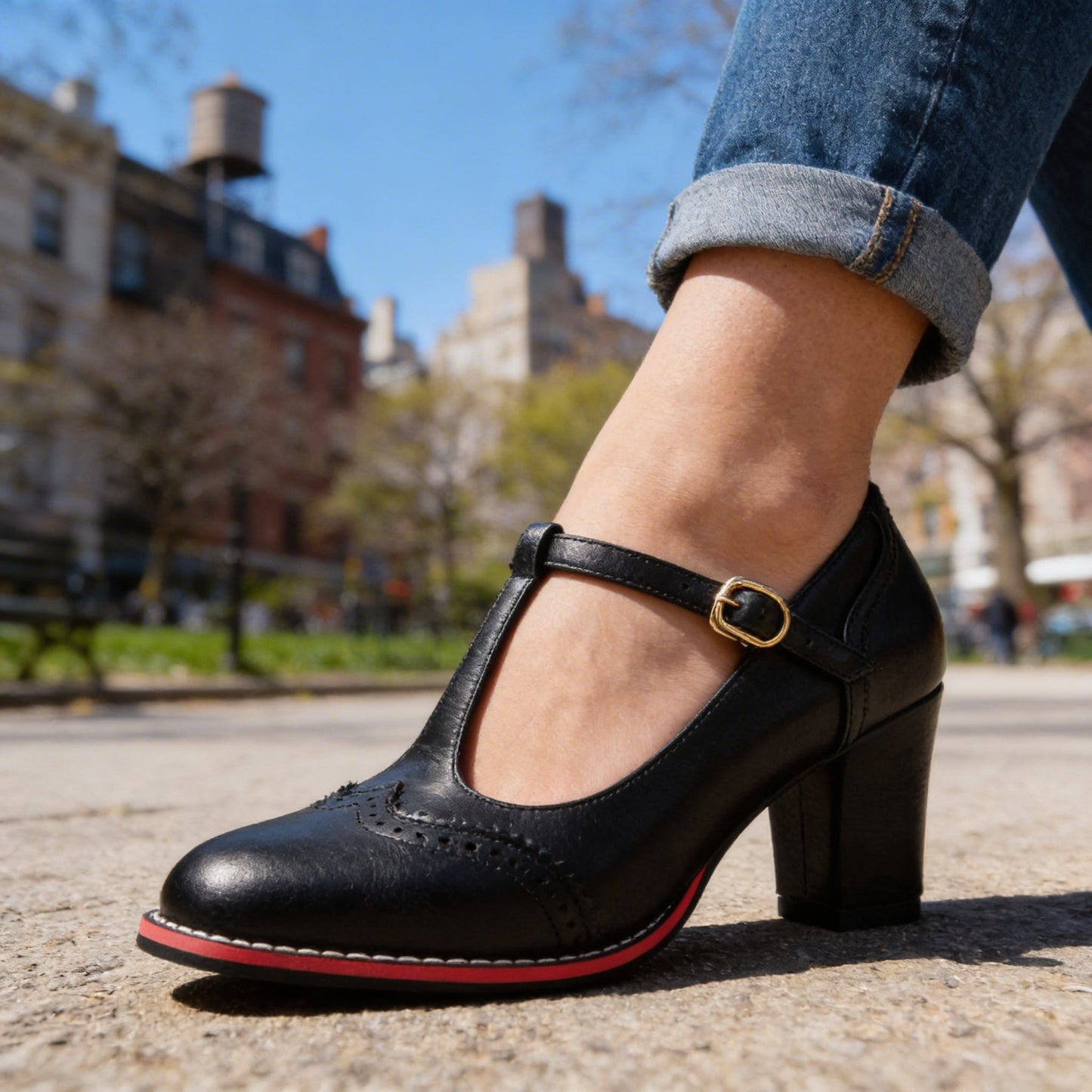 Women's Brogue Leather Loafers Corvine