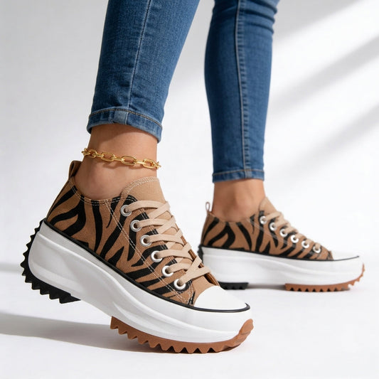 Women's Canvas Low-Top Platform Trainers Corvine