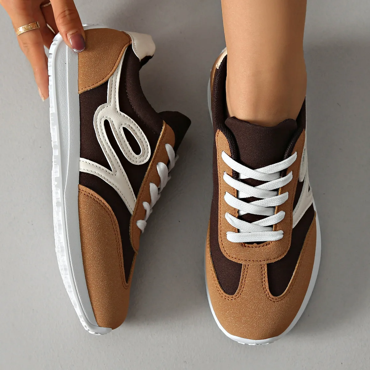 Women's Canvas Suede Retro Trainers Corvine